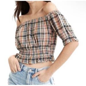 AMERICAN EAGLE PLAID RUFFLE BOHO STYLE CROP TOP . Size L